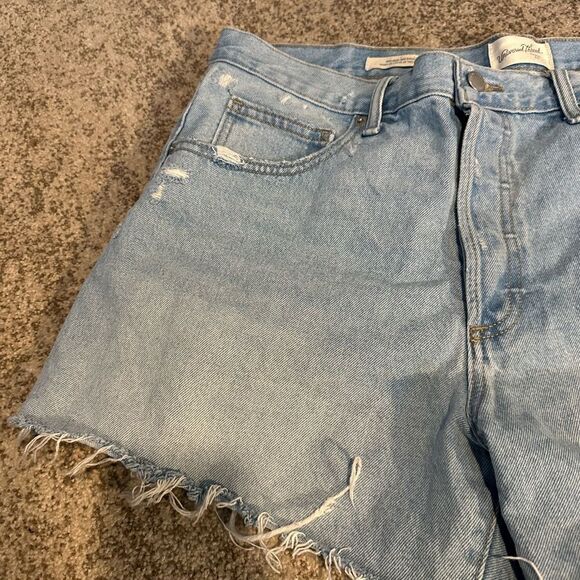 Universal Thread Mid Rise 90’s Baggy Jean Shorts 14 - Picture 2 of 7